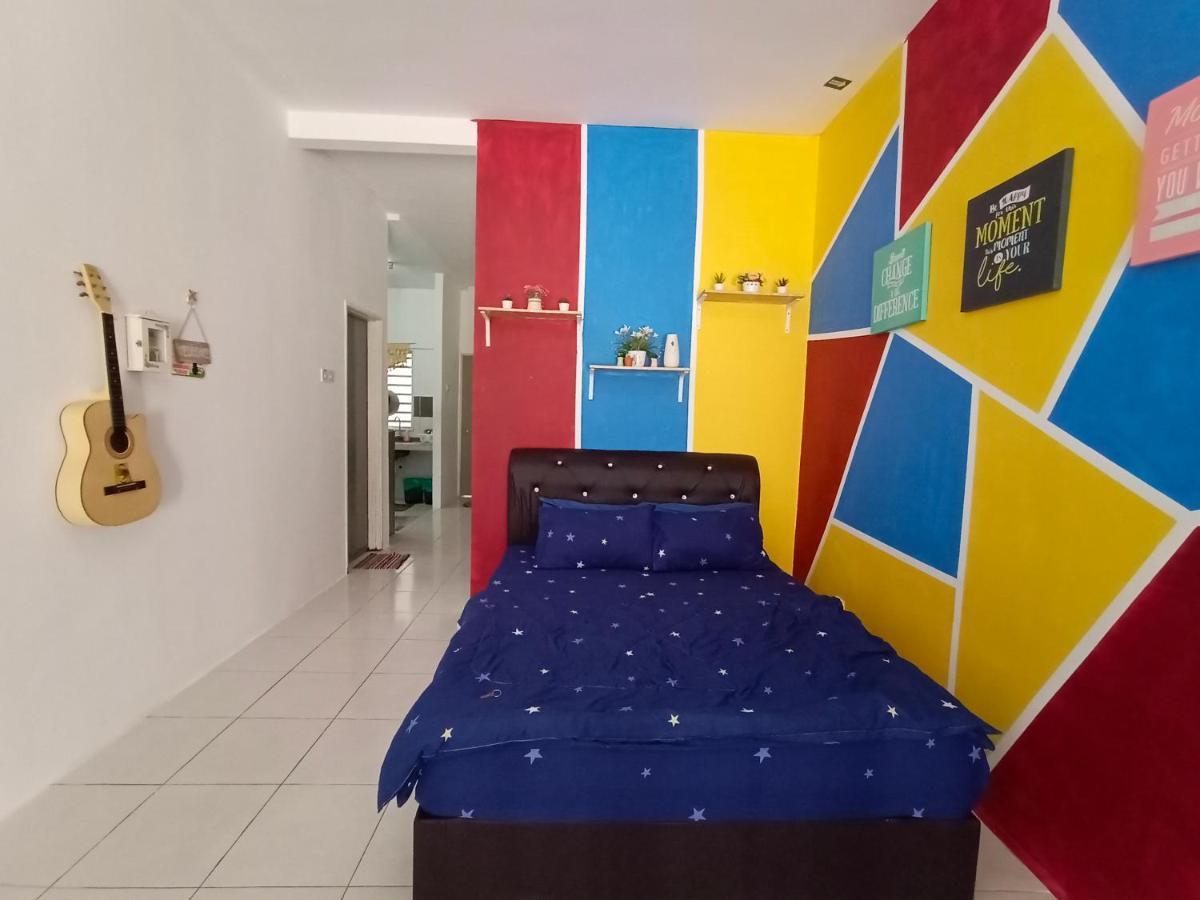Nurul Aisyah Homestay タナ・ラタ エクステリア 写真
