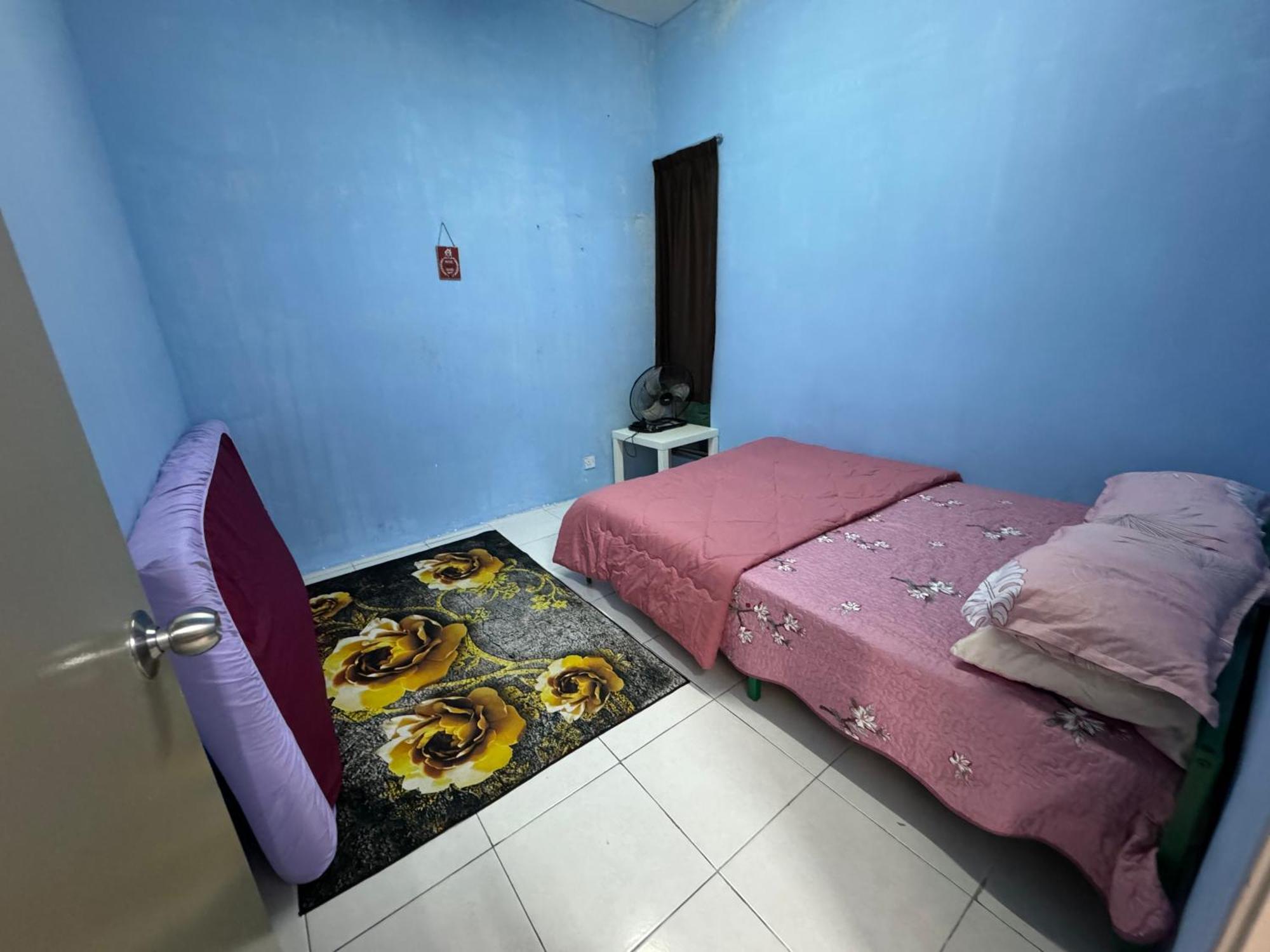 Nurul Aisyah Homestay タナ・ラタ エクステリア 写真